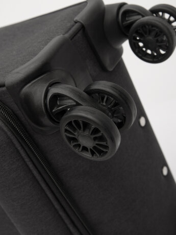 Чемодан 679-01-20 S4 S.Lavia