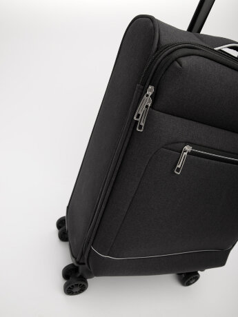 Чемодан 679-01-20 S4 S.Lavia