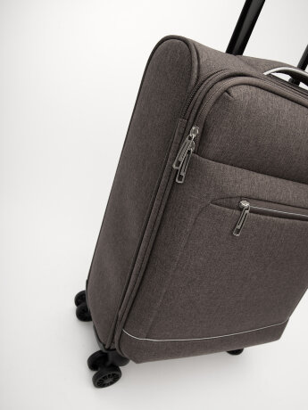 Чемодан 679-02-20 S4 S.Lavia