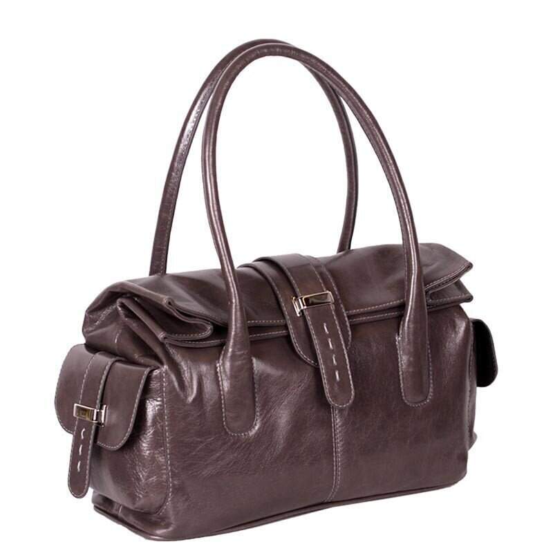 Сумка серая маттиоли. Маттиоли гиани. Куфар сумки маттиоли. Кожаные женские сумки mattioli. Сумка мешок маттиоли.