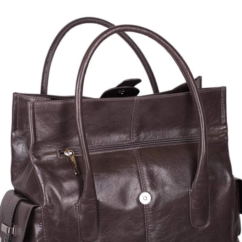 Сумка маттиоли коричневая кожаная. Сумка маттиоли красная. Шоппер маттиоли. Старые сумки mattioli. Куфар сумки маттиоли.