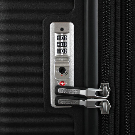 Чемодан American Tourister AO8-09023 S4