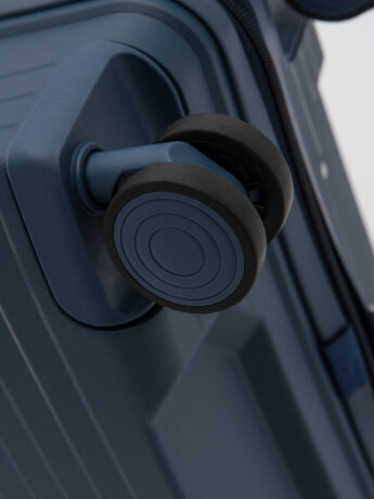 Чемодан 166-81-28 L4 S.Lavia