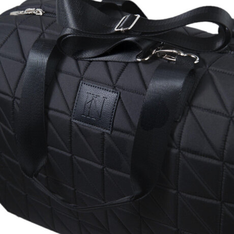 Сумка дорожная KN 501-30304 чер/треуг.