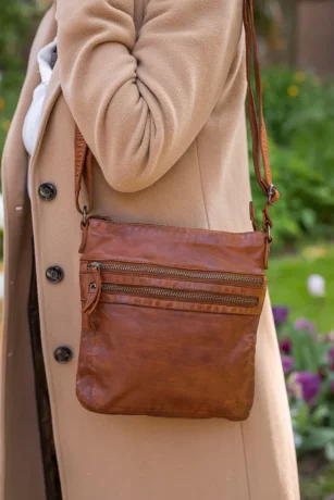 Сумка Bear Design CL40524 cognac