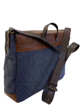 Сумка для ноутбука и документов Chiarugi 854002 brown/blue