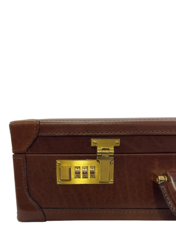 Дипломат кожаный Chiarugi 4504 brown