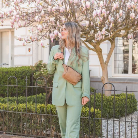 Сумка на пояс Bear CP2352 black 