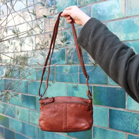 Сумка женская Bear CL41421 cognac