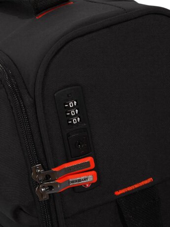 Чемодан EberHart 30P-009-420 S4