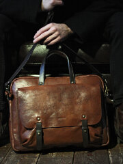 Сумка для ноутбука Chiarugi 54635 brown