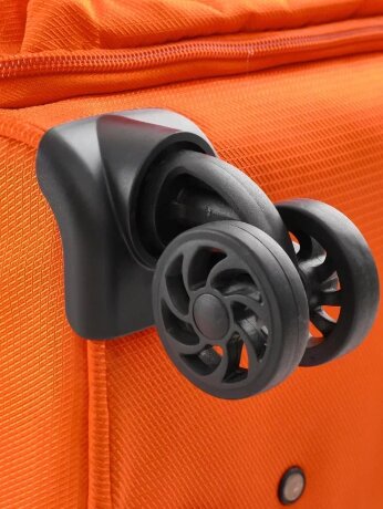 Чемодан Magellan Breeze L оранжевый