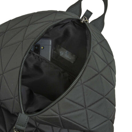 Рюкзак KN 706-3030404 чер/квад/кар.