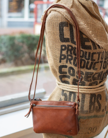 Сумка женская Bear CL41703 cognac